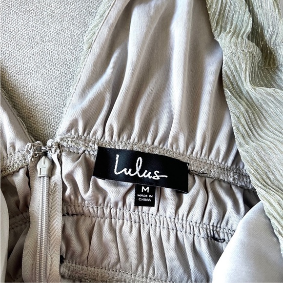 Lulu’s Stunning Silver Metallic Mini Dress - Size M - NWT - Picture 8 of 11